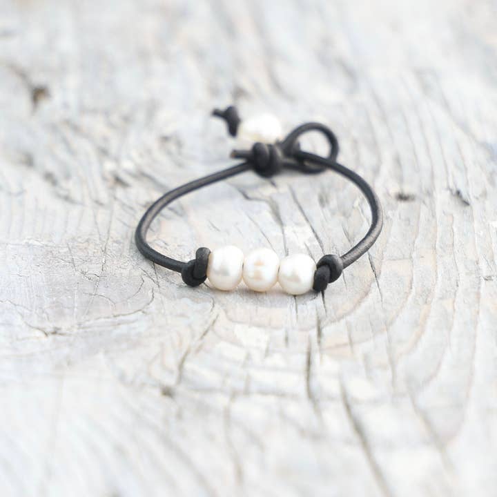 Cape Cod Chokers - Vente Bracelet de perles - Bracelet en cuir à triple perle4