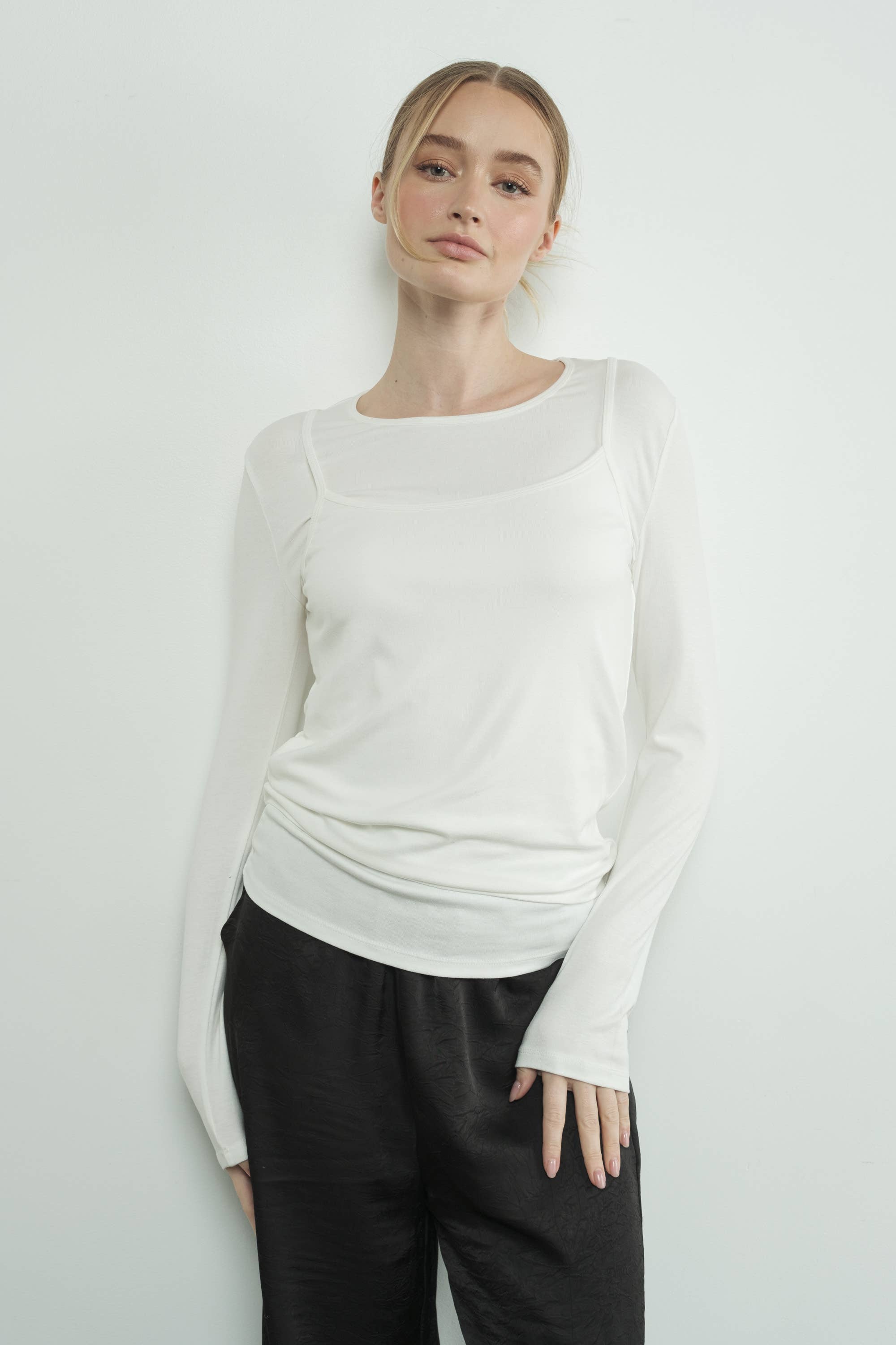 Aaron & Amber - Wholesale T-Shirt - Women's - MAT3127 TWO FER TANK LONG SLEEVE TOP15