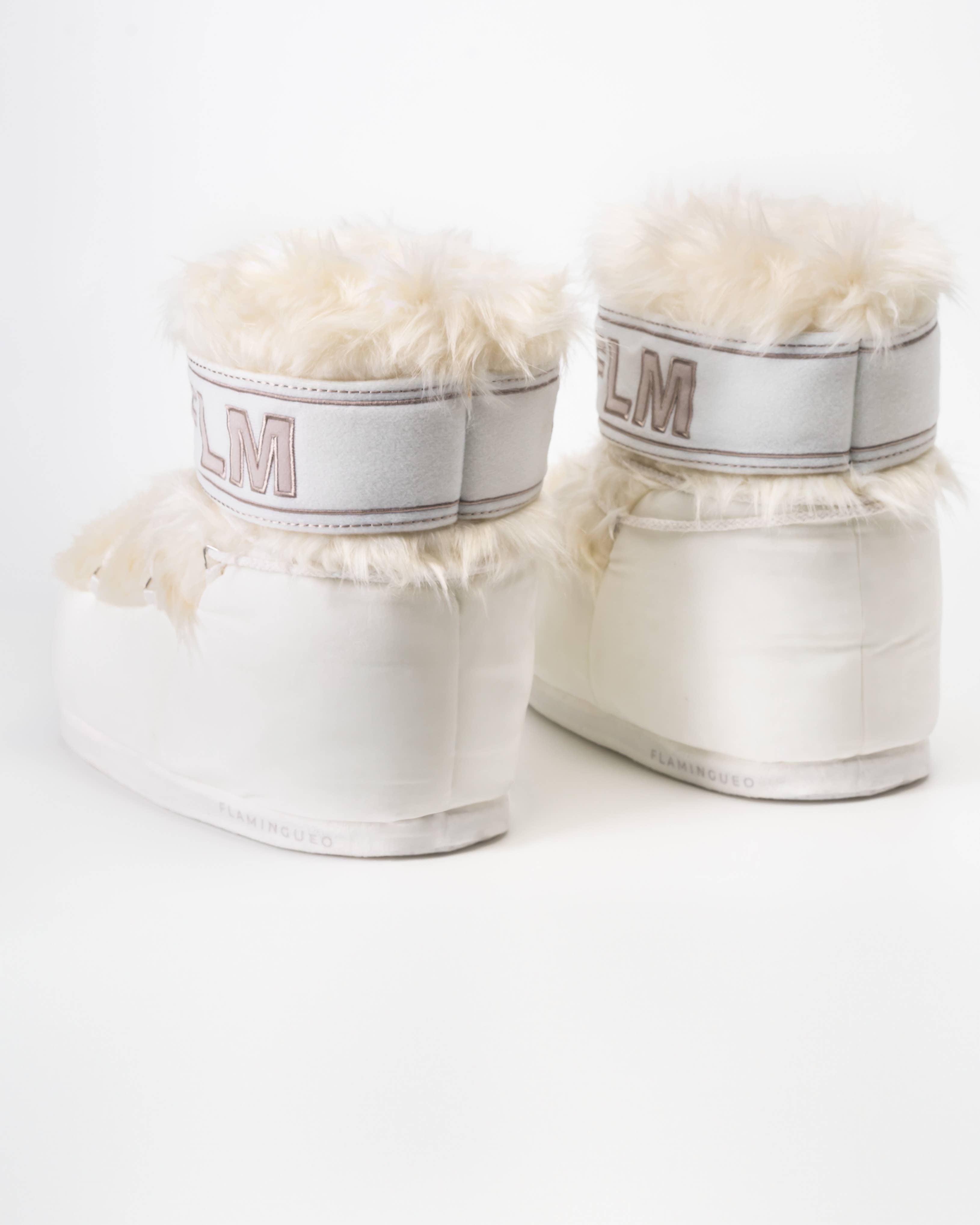 Flamingueo - Vendita all'ingrosso Pantofole - Donna - YETIS scarpe da casa unisex bianche3