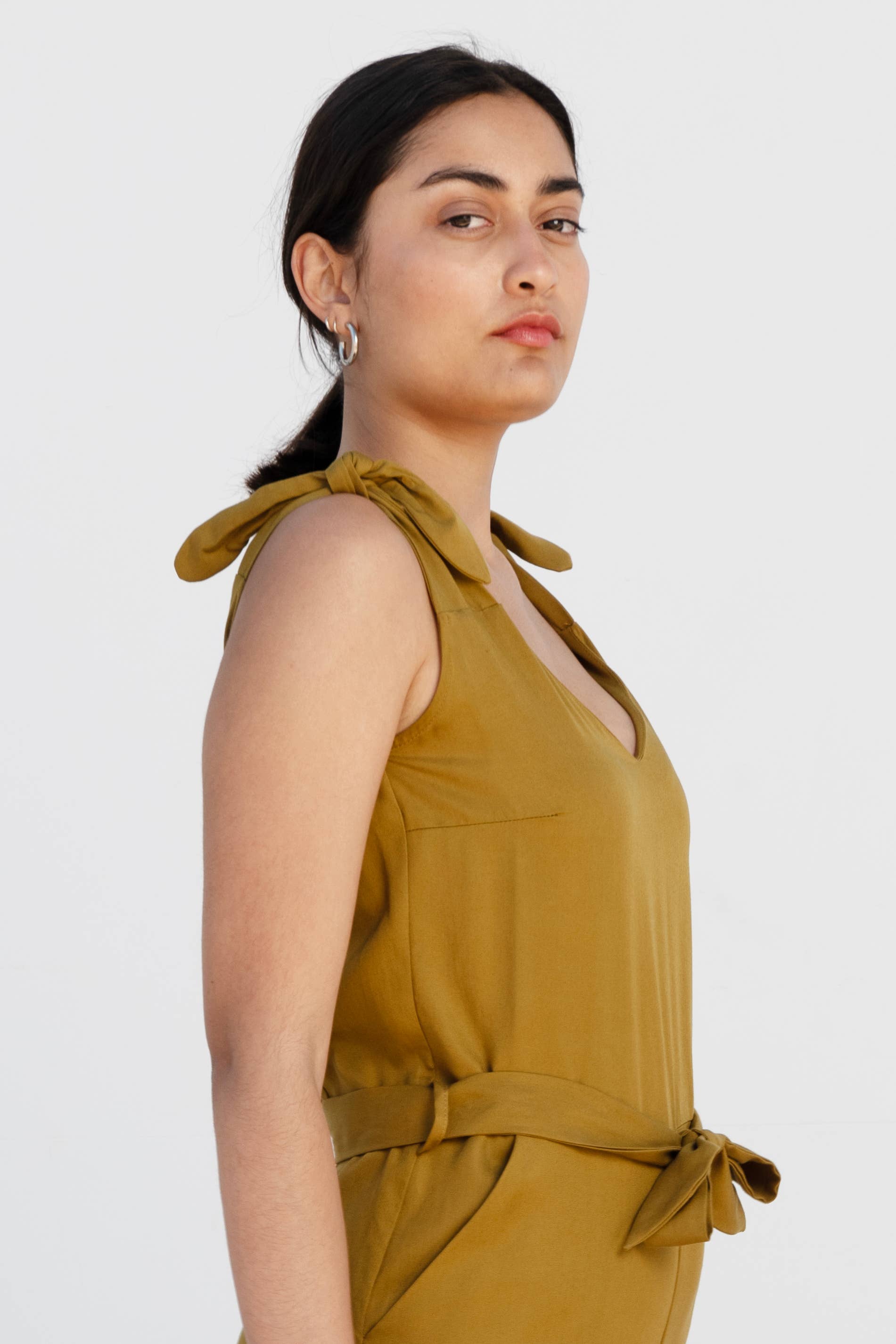 Studio Hertzberg - Venta al por mayor Peto - Mujer - Mono de Tencel FA-SA en color oliva5