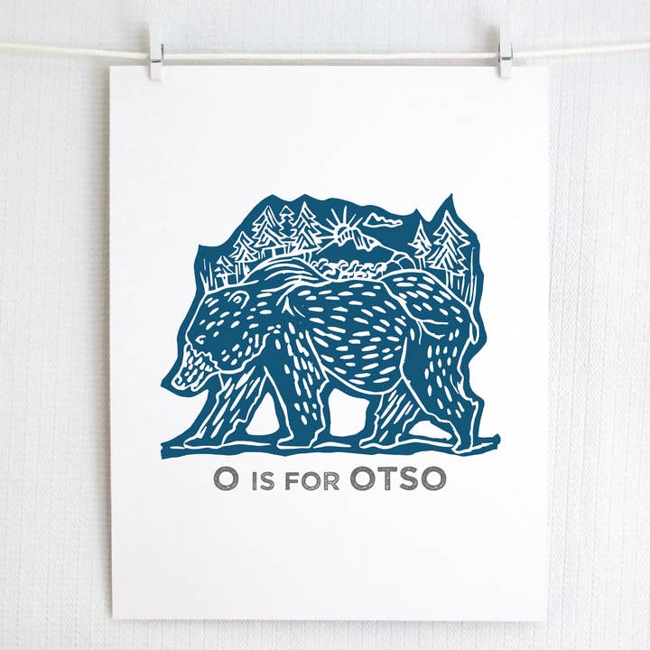 O est pour Otso Illustration Imprimée pour la vente par Jamie Palmer Keating