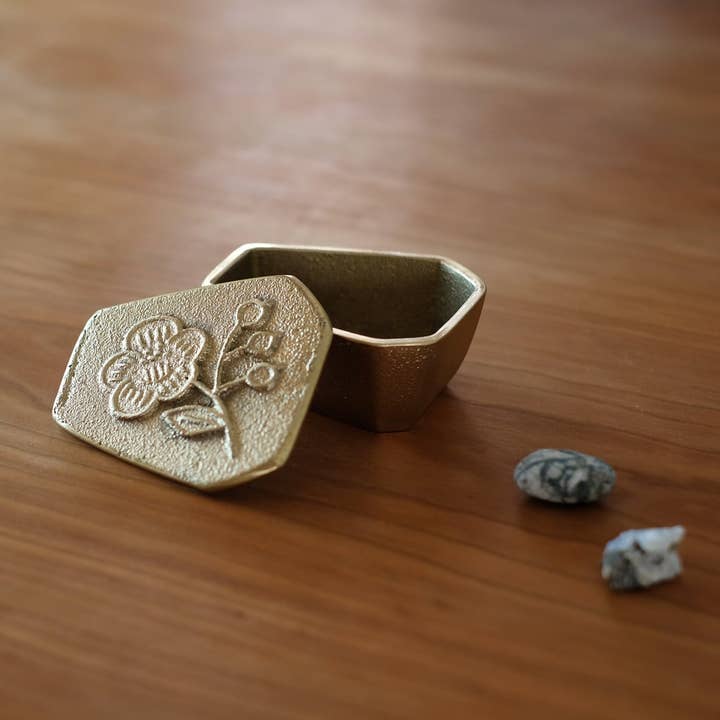 Caja pequeña de CAS / Latón para venta al por mayor de Japacolle — Japan Collections | See Latest News in "About"