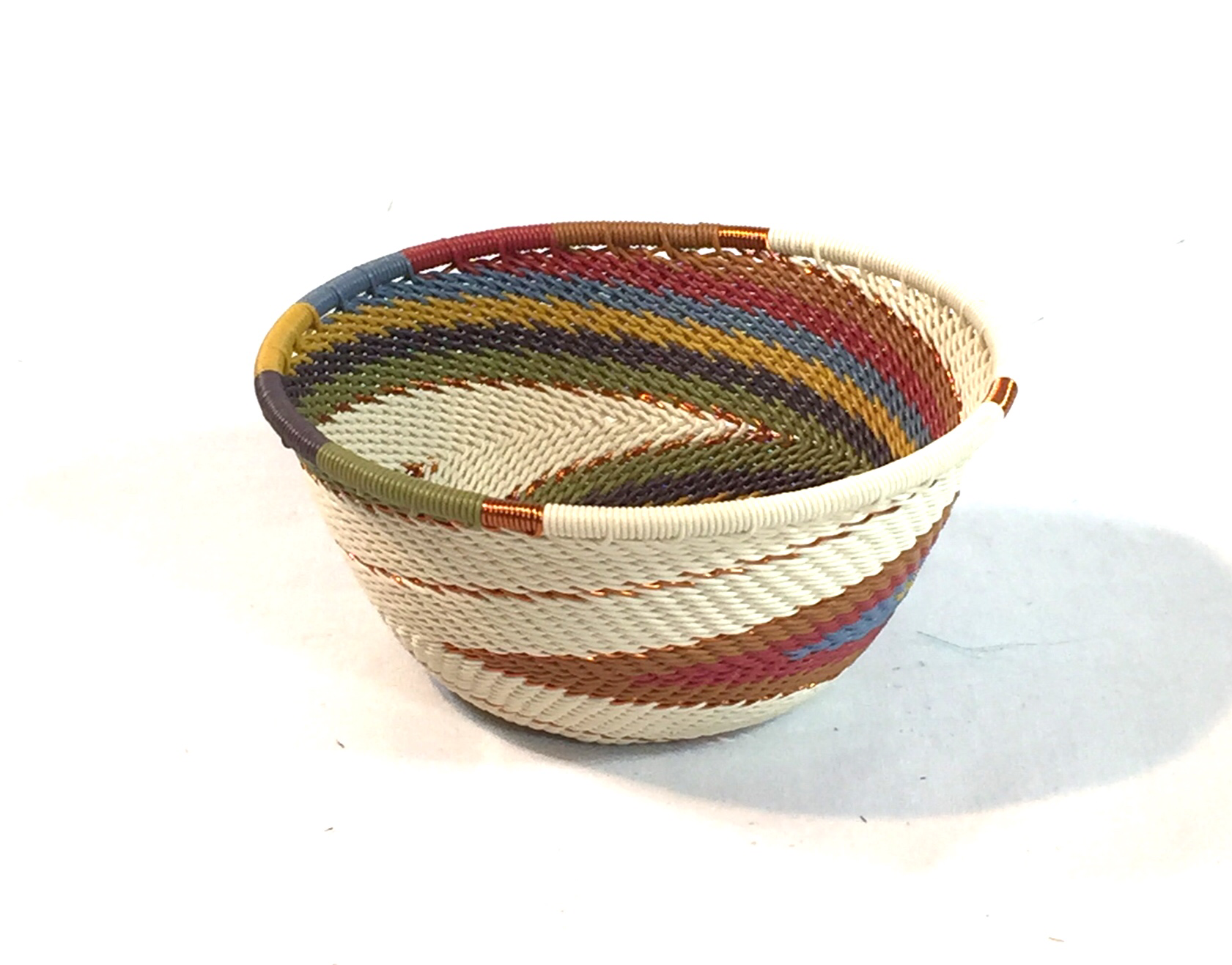 Bridge for Africa - Wholesale Decorative Plate/Dish/Bowl - TW Collection - White Desert10