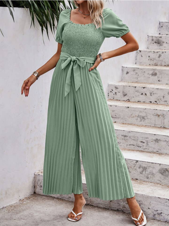 eLook – Großhandel Jumpsuit – Damen – SZ1-J6243 Gemusterter, plissierter Jumpsuit mit Gürtel22