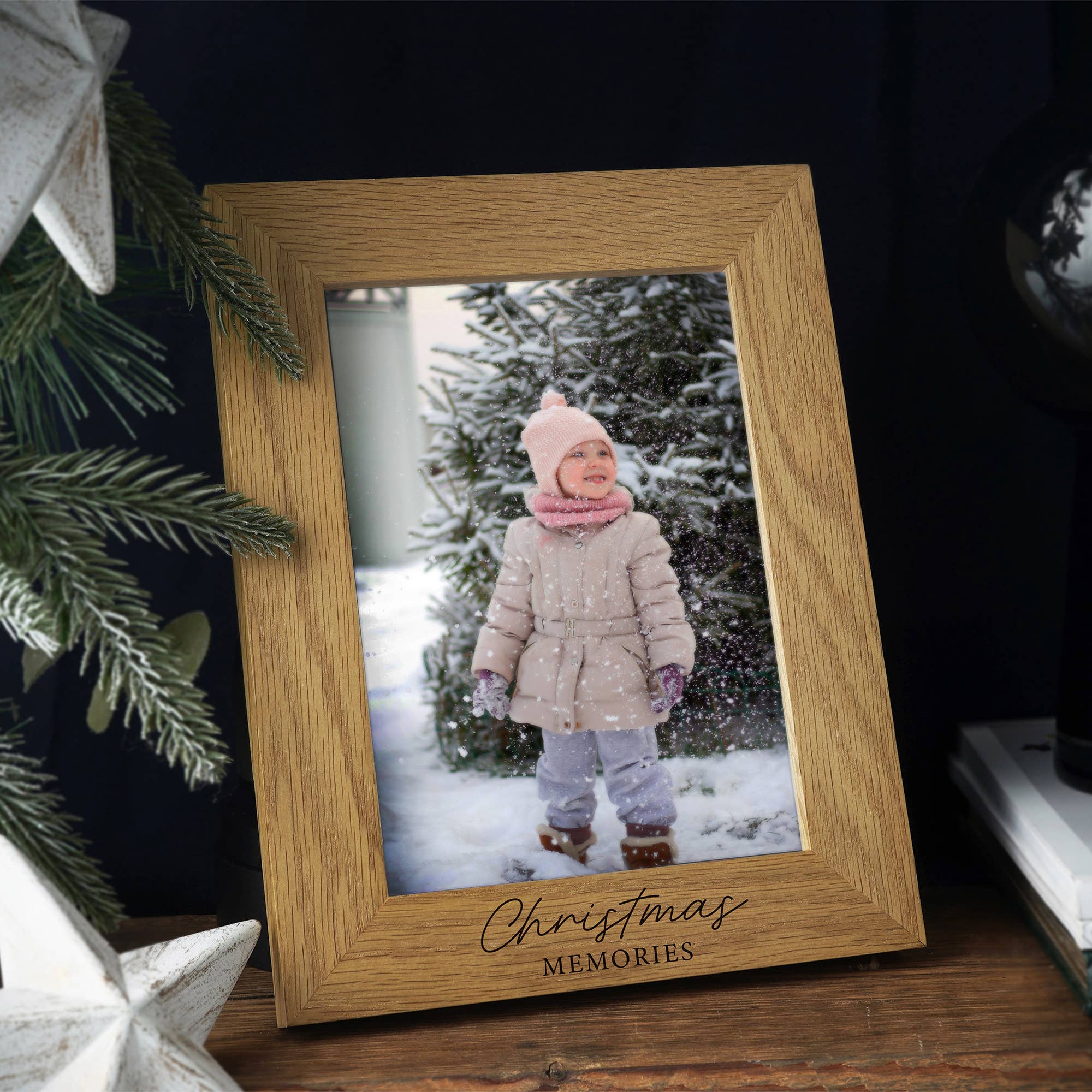 CGB Giftware – wholesale Picture frame – 'Christmas Memories' 8x10 Oak Photo Frame0