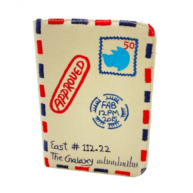 Housse de passeport de voyage beige, rouge et bleu pour la vente par Pizzazz, Inc.