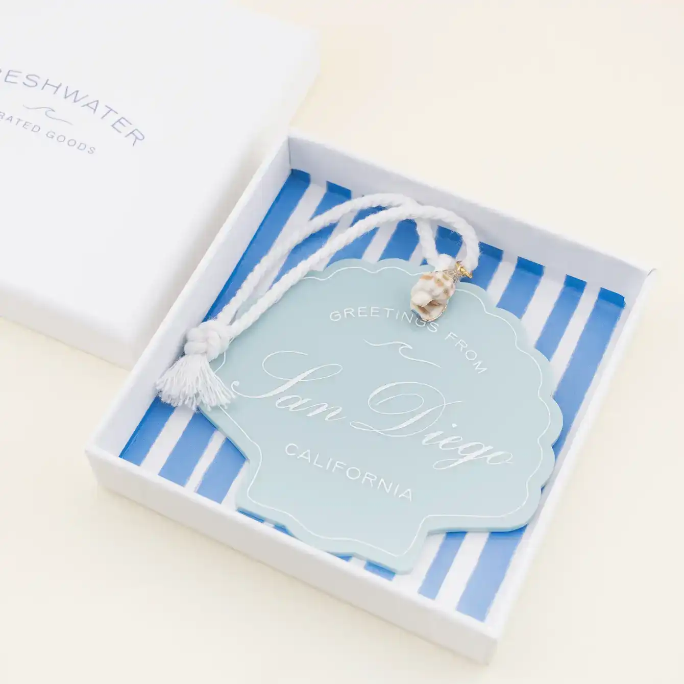 Freshwater Curated Goods – wholesale Ornament – Custom Your City Seashell Charm Ornament2