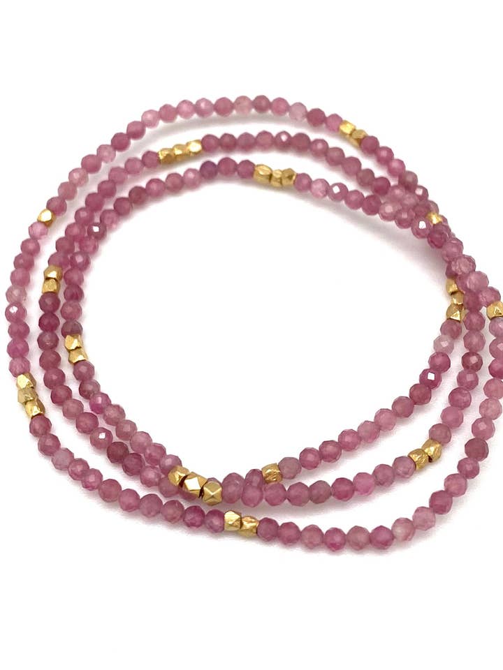 Sigrid pärlarmband - rosa turmalin för wholesale av In2 design
