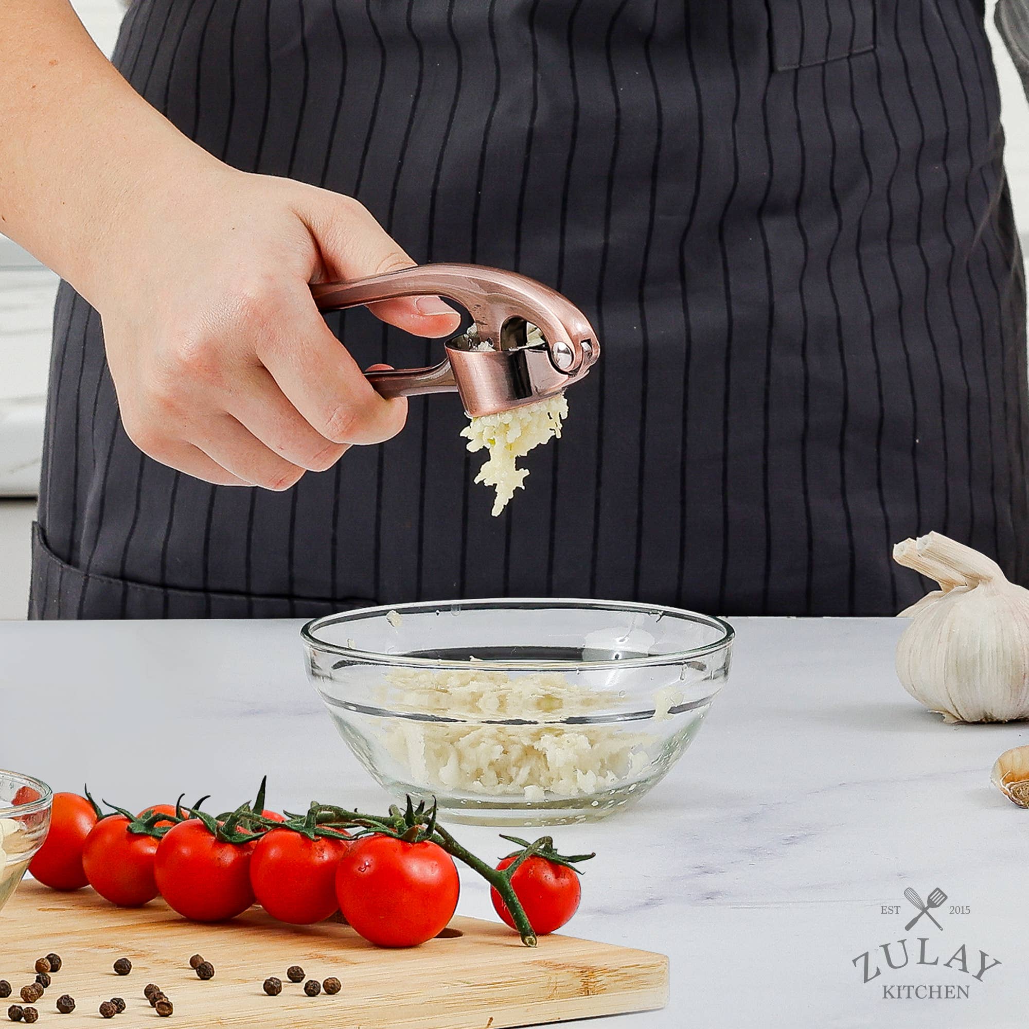 Zulay Kitchen – wholesale Köksverktyg/-pryl – Premium vitlökspress – Lättpressat ergonomiskt handtag5