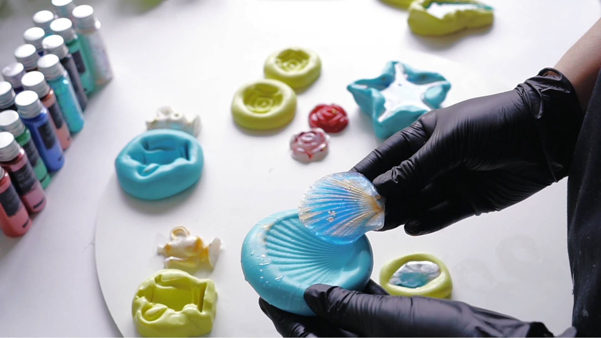 Professional Resins, LLC - Wholesale Craft Supplies - "I–GUM FAST" – Non-Toxic Silicone Putty for mold making6