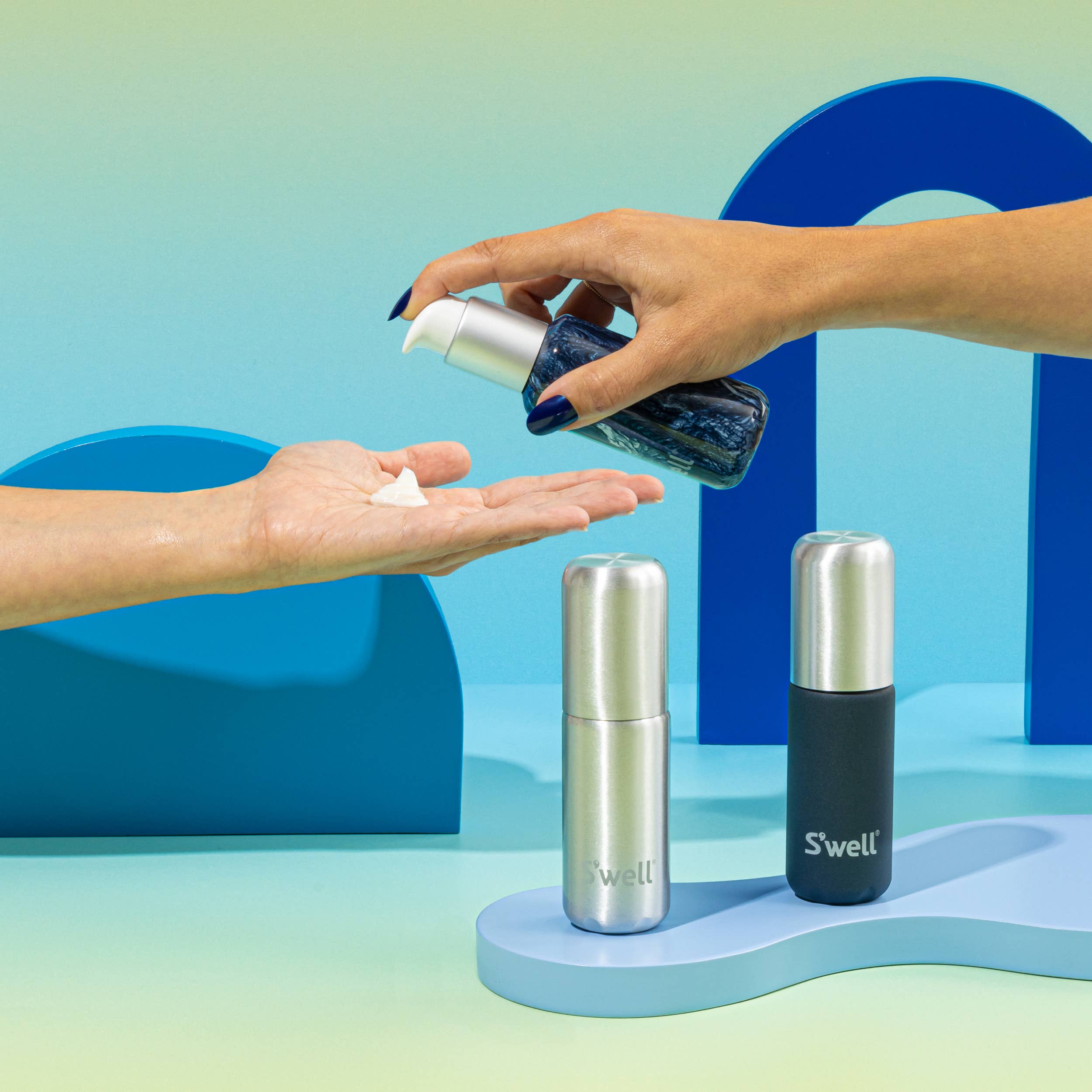 S'well - Wholesale Travel Set - Azurite Travel Bottle Set1