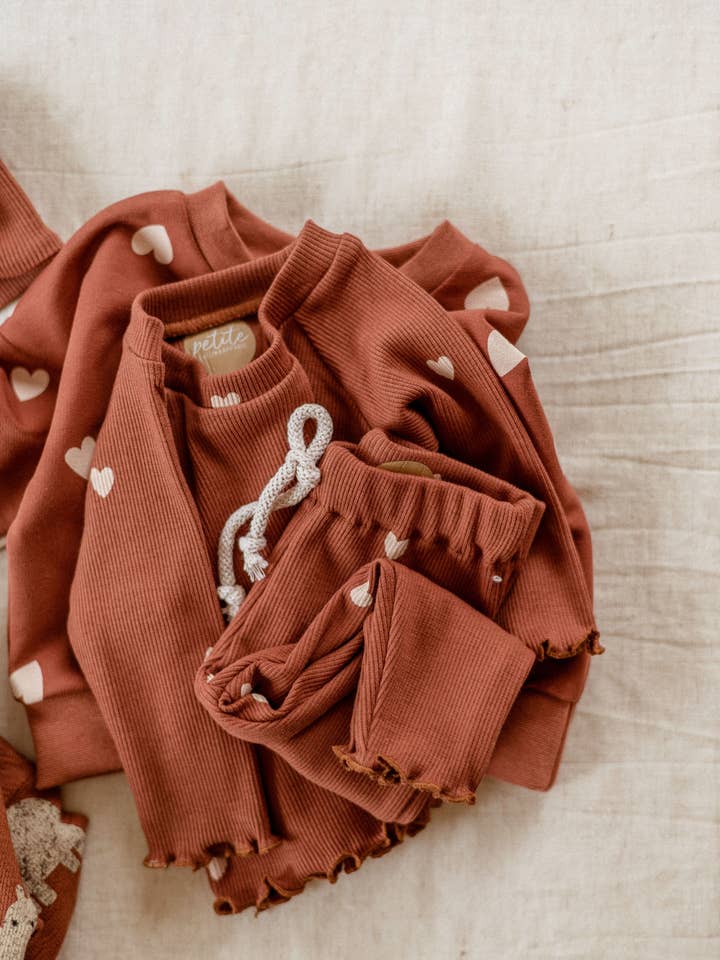 PETITE EvelinaApparel - Vendita all'ingrosso Maglietta - Bambini - Maglia a maniche lunghe/ Cuori di legno di rosa1