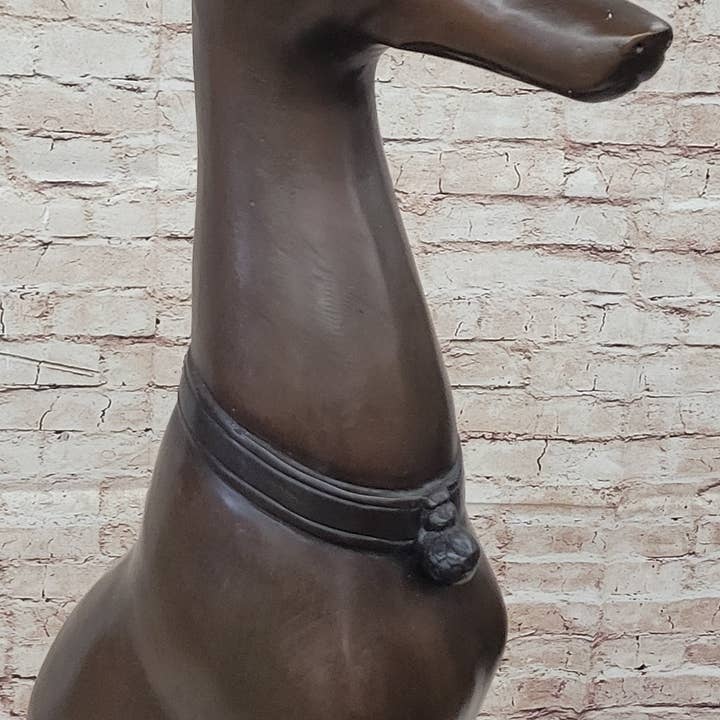 Bronzhaus – Großhandel Skulptur – Lebensgroße Bronzestatue eines Windhundes Saluki Schlanker Hund von J. Moigniez