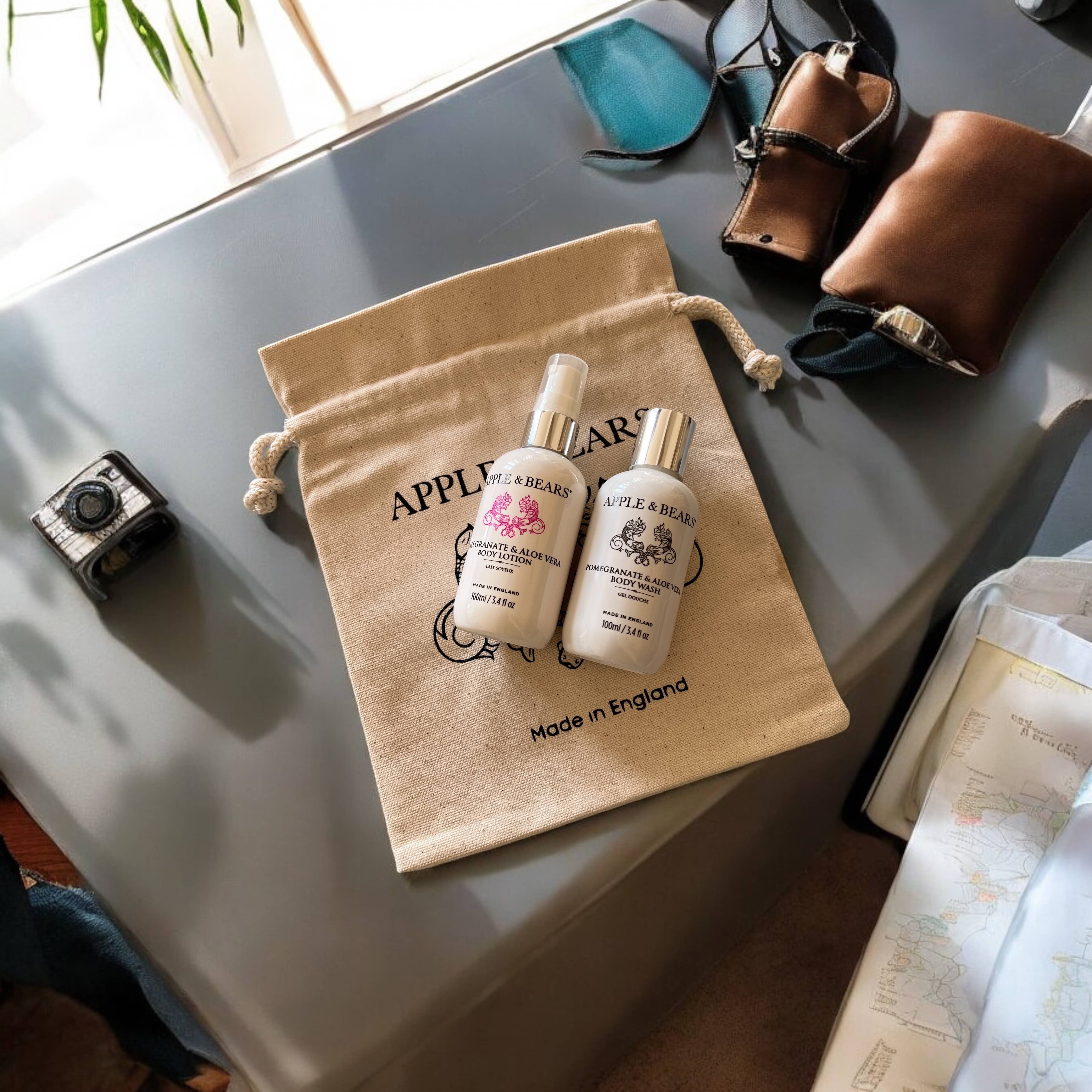 APPLE & BEARS – Großhandel Bade- & Körperpflege-Set – Reiseset mit Granatapfel und Aloe Vera, Wash & Lotion, 100 ml/3.414