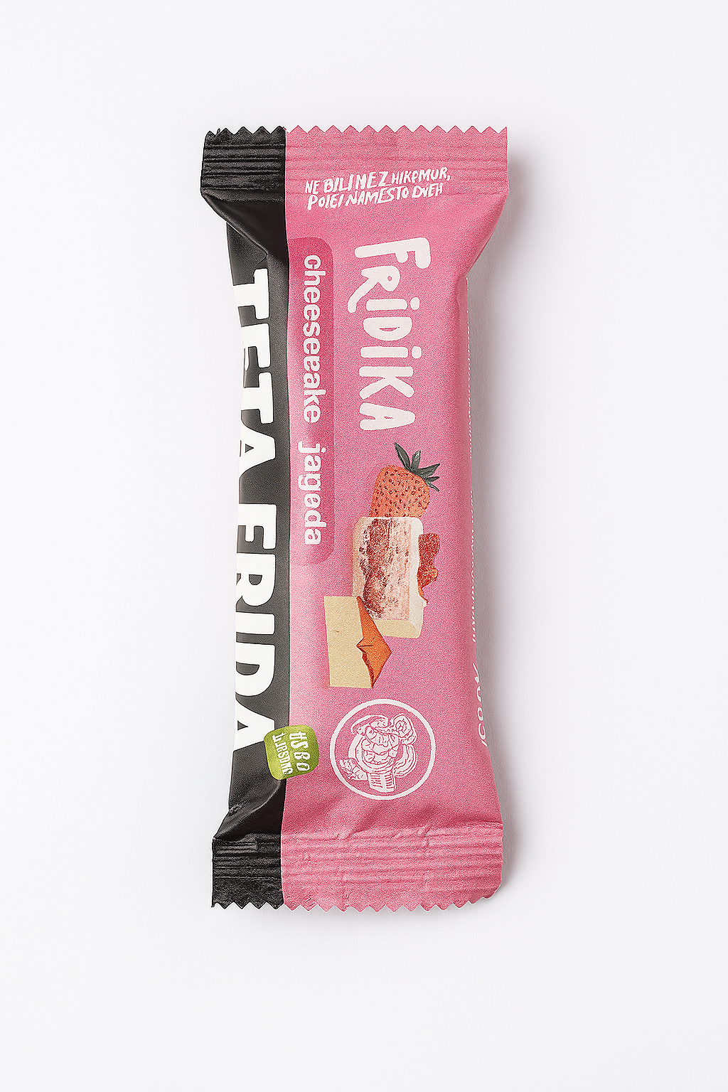 SureShot - Wholesale Chocolate Bar - Fridika Strawberry Cheesecake Chocolate – 20x1.73oz0