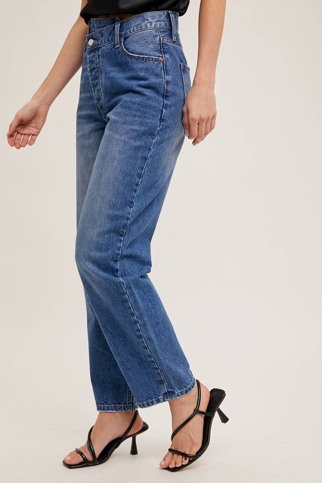 Bluivy - Wholesale Jeans - Women's - DENIM ASYMMETRICAL WAIST STRAIGHT LEG JEANS5