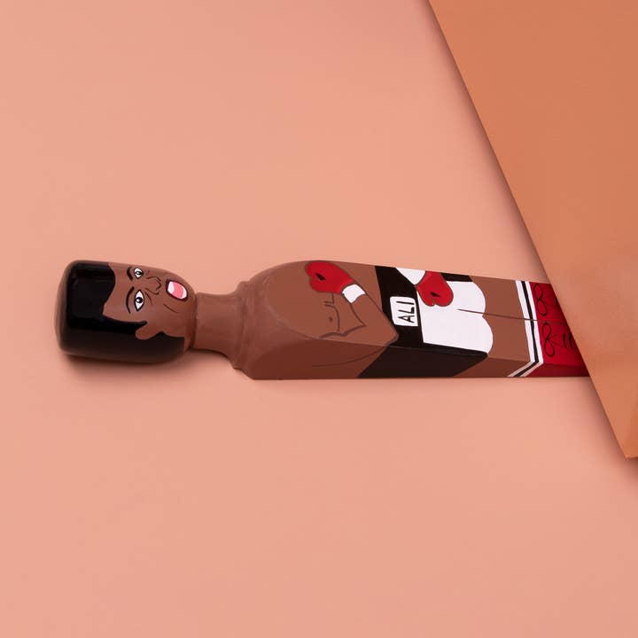 Wedgie Door Prop - Mo for engroshandel hos The Poya Project Ltd / Wedgie