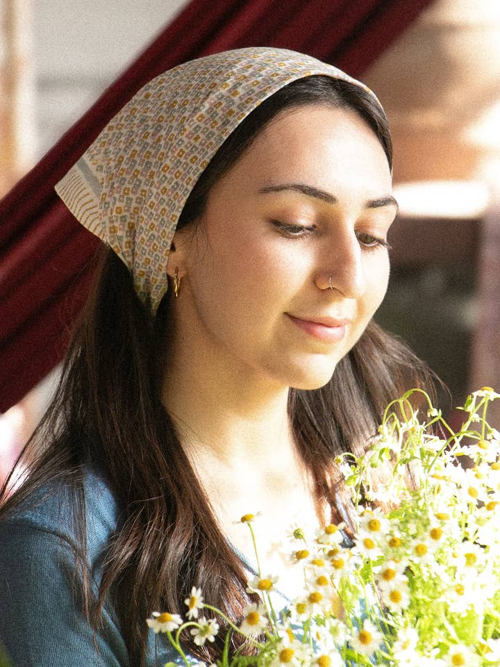 DAISY HAZE - BANDANA for wholesale by A RIVER