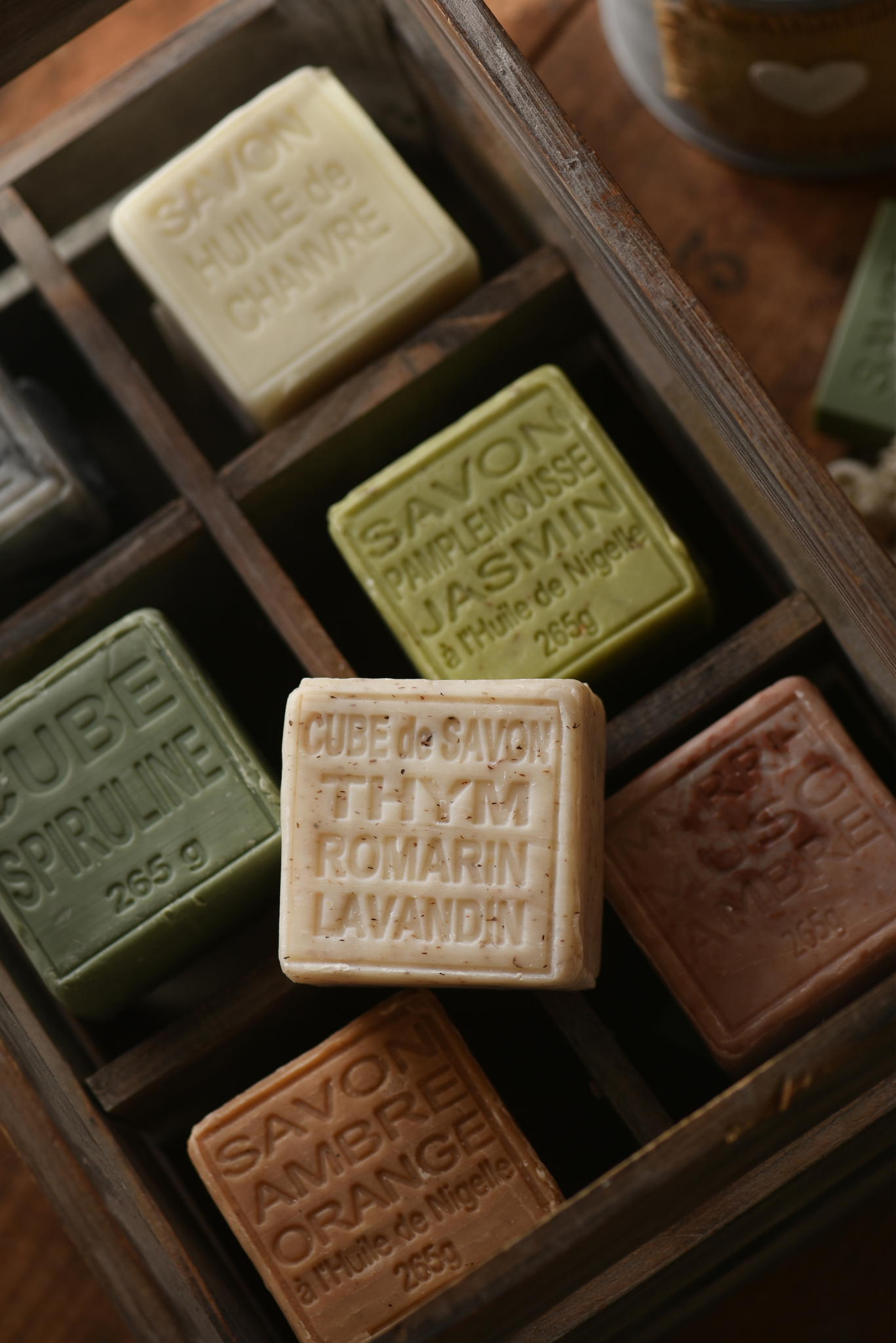 MAITRE SAVONITTO - Wholesale Bar Soap - Rose Exfoliating Cube Soap 260g1