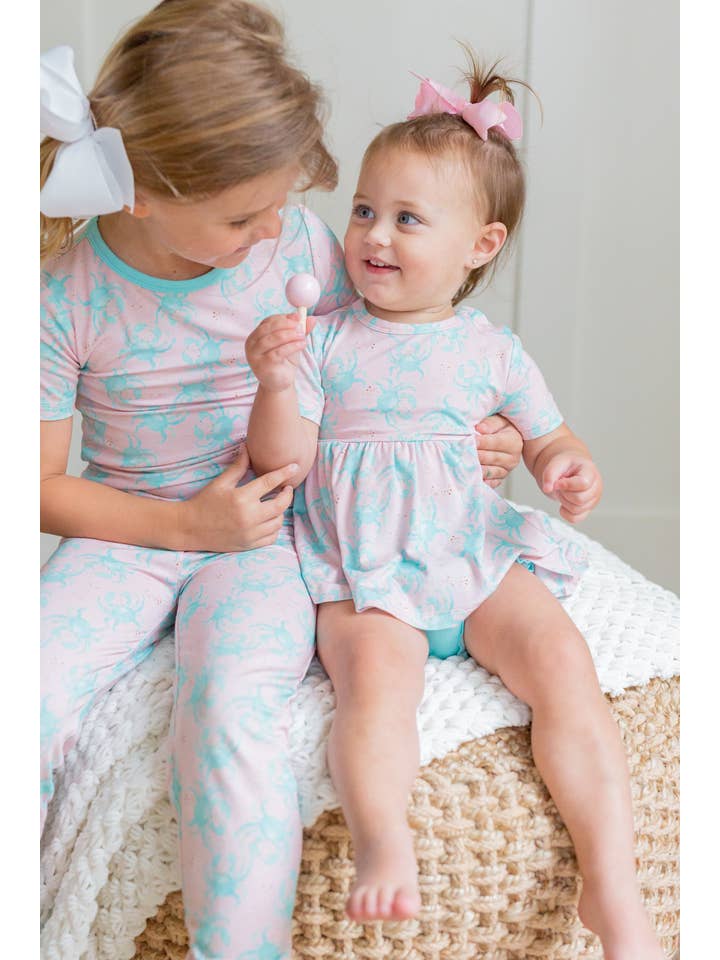 Sweet Bay Clothing – Engroshandel Top- og shortssæt – til børn – Lyserød/blå krabbe peplum sæt4