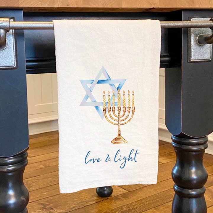 Chanukka - Menora und Davidstern - Baumwoll-Geschirrtuch für den Großhandel von Indigo Tangerine