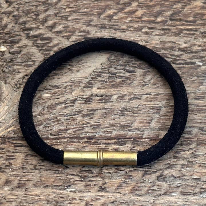 Flint Suede Single Bracelet for wholesale by Tres Cuervos