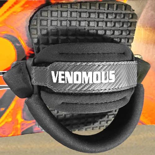 Sunset Desert Gear - Wholesale Sporting Accessories - Venomous Sport 121cm – Free Ride Sandboard With Foot Straps and Wax2