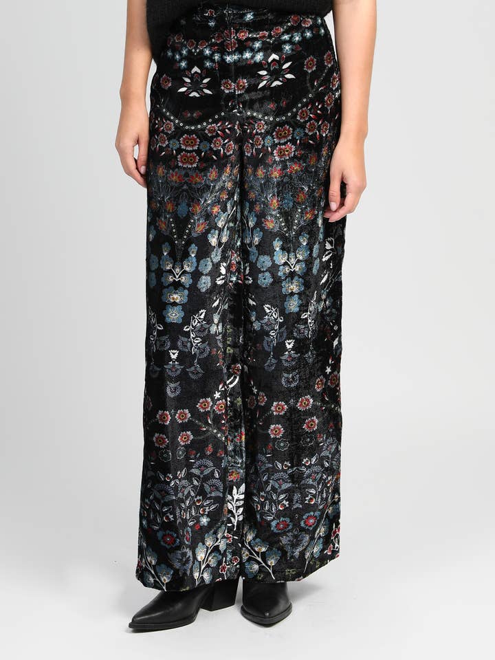 An'ge - Wholesale Pants - Women's - ROSS PANTS folina black2