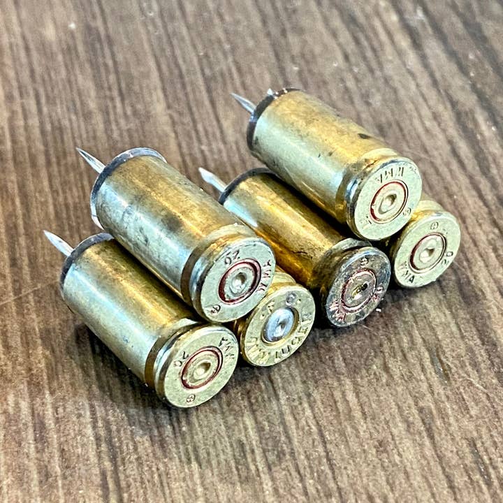 mässing Tacs för wholesale av Freedom Design Co.