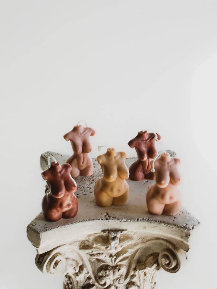 Curvy Goddess Candle for wholesale by Lolitas Candle Co