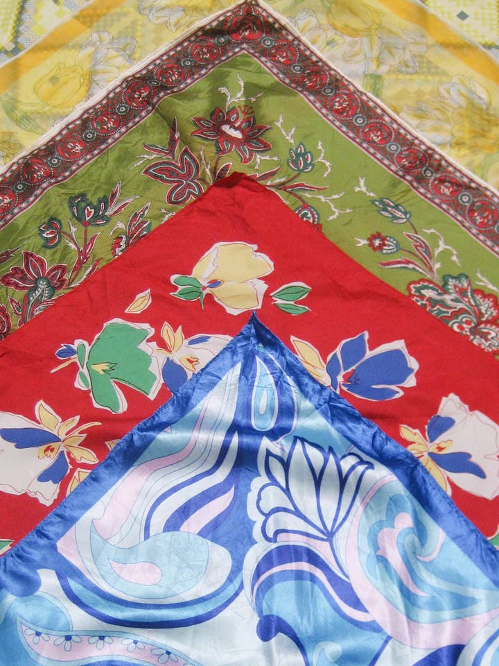 Assorted Square Scarf Bundle for wholesale by American Recycled Clothing