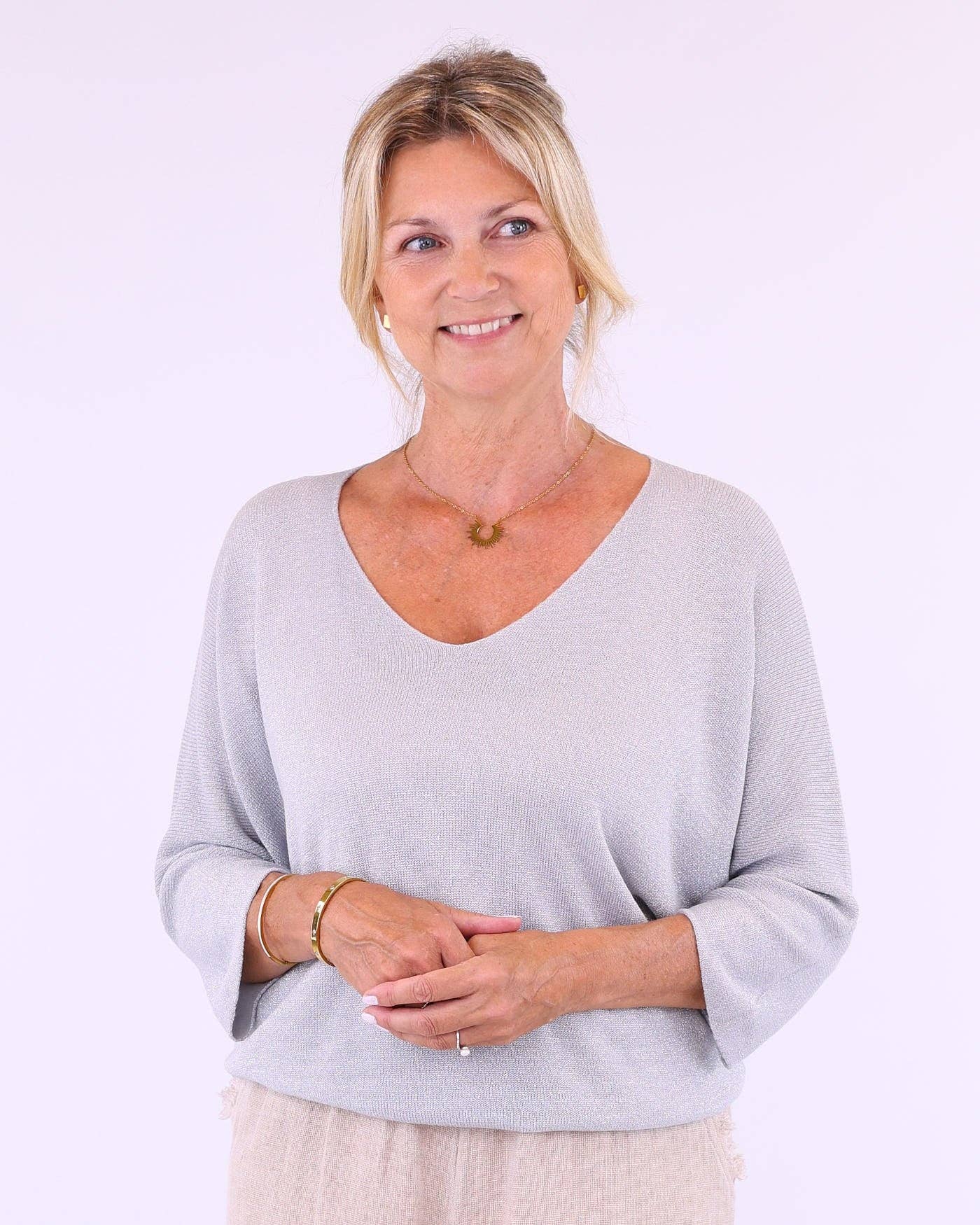 Cadenza Italy Ltd – wholesale Knit top – Women's – Modal Blend V Neck Sparkle Top12