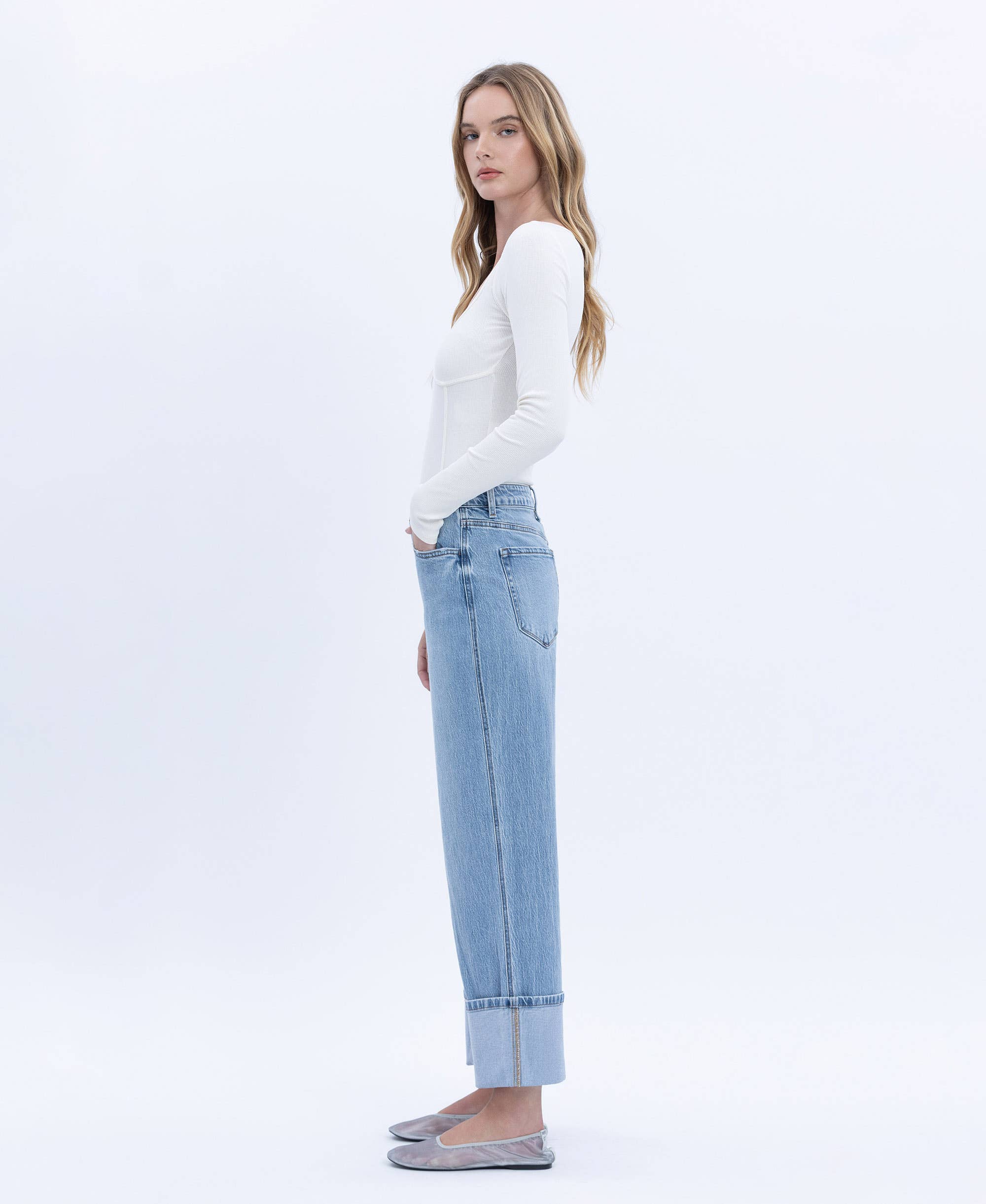 ENRAPTURE SUPER HIGH RISE CUFFED BAGGY STRAIGHT JEANS T6513 for wholesale on Faire9