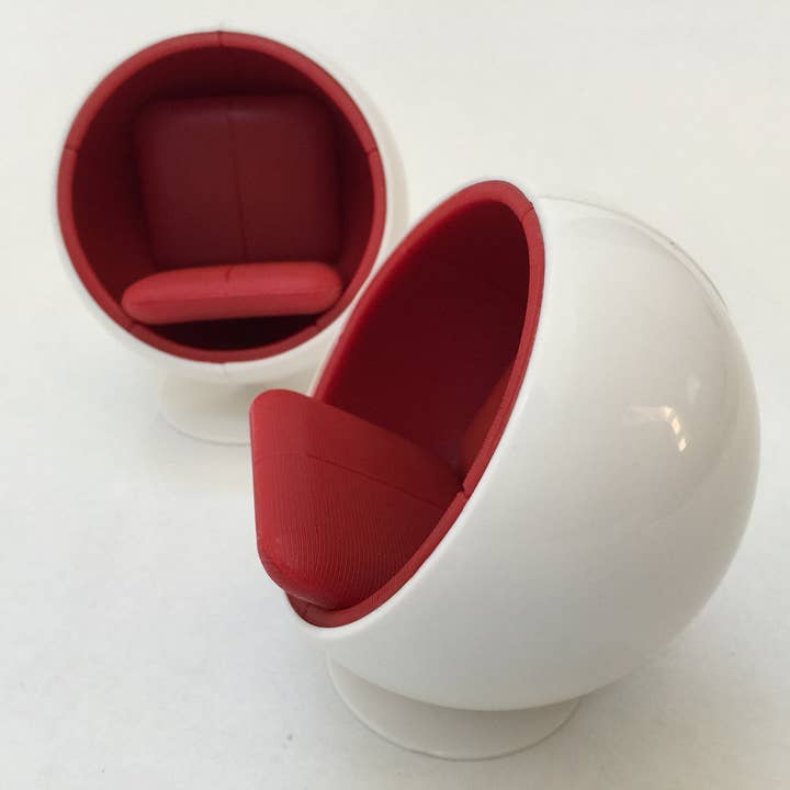 BCmini - Wholesale Decorative Tabletop Object - Ball Chair White/Red