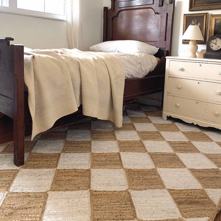 Maia Homes - Wholesale Area Rug - Diamond Checker Jute Rug - Natural and White0