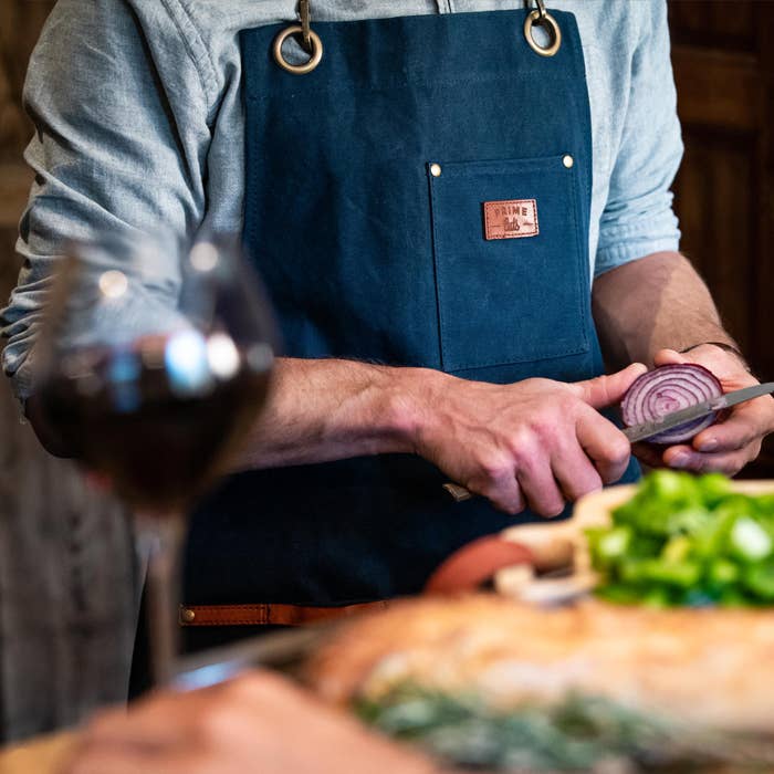 PrimeCuts - Wholesale Apron - BBQ Apron “AUBRAC”2