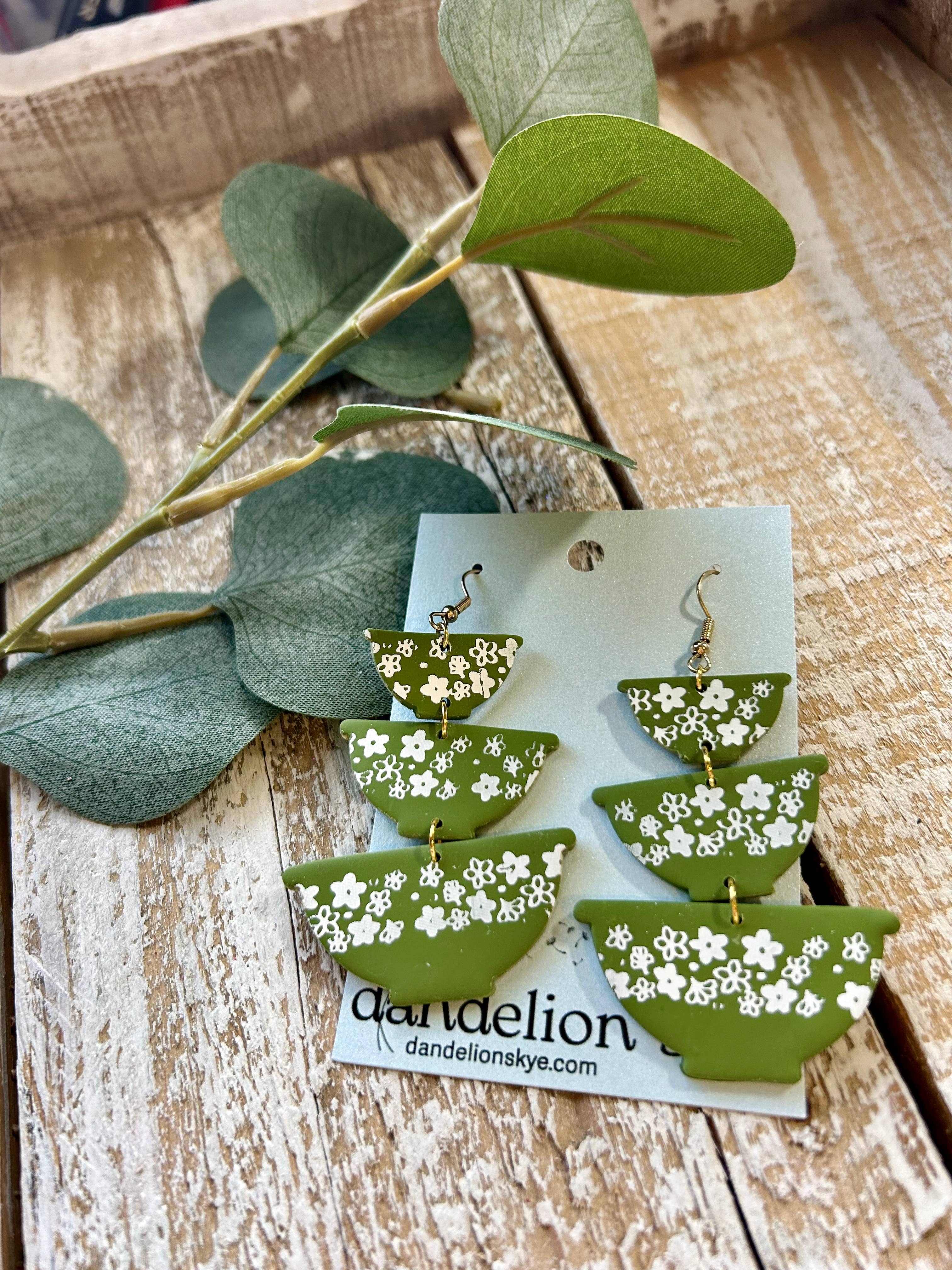 Dandelion Skye – wholesale Dangle earrings – Vintage Pyrex Earring Collection