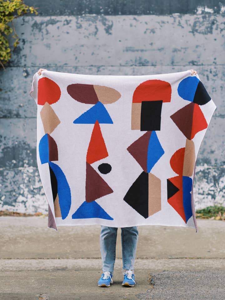 Tricoter une couverture à Girard pour la vente par Roseroot Textiles