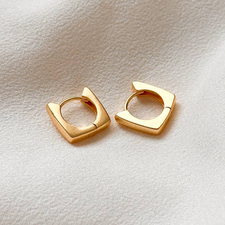 Ellis Grey Jewellery - Venta al por mayor Pendientes de aro - Aros de aro cuadrados chapados en oro2