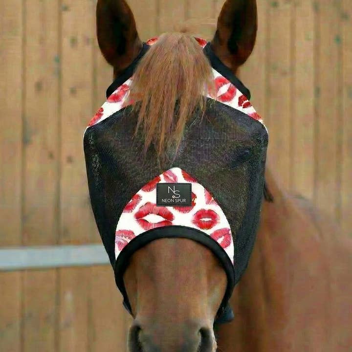 Neon Spur LLC - Wholesale Horseback Riding Gear - Smooch Horse Fly Mask -Black