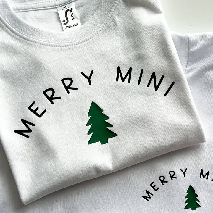 Merry Mini t-shirt voor wholesale door Willow & Fleur UK