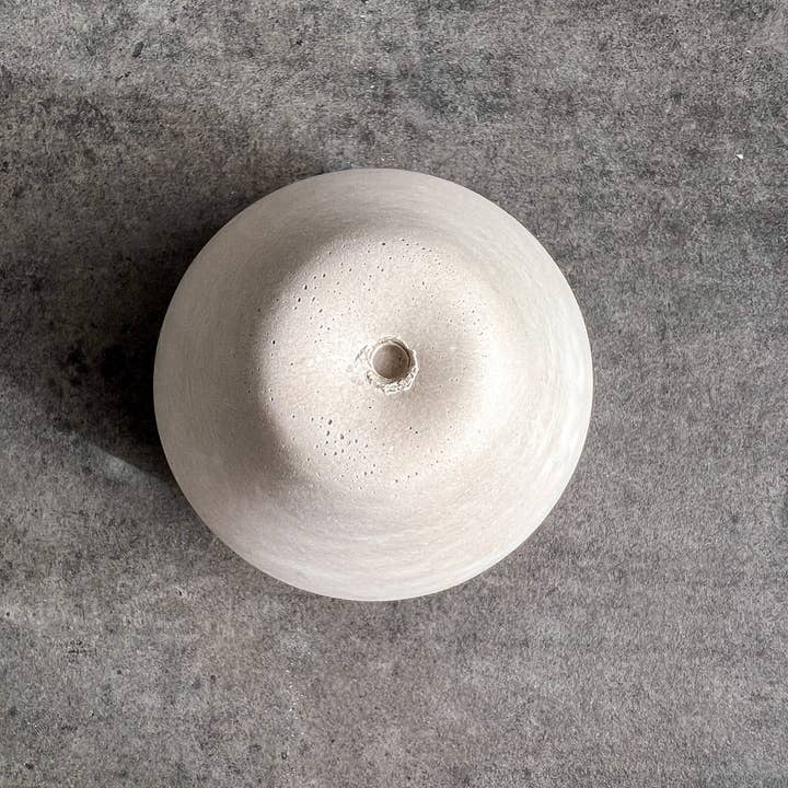 Minimal Loot Design – Engroshandel Skulptur – BETONPÆRESKULPTUR, Minimalistisk cementindretning, bordpladekunstfigur, moderne dekorativ frugt, dekorativ pære, indretning til sofabord5