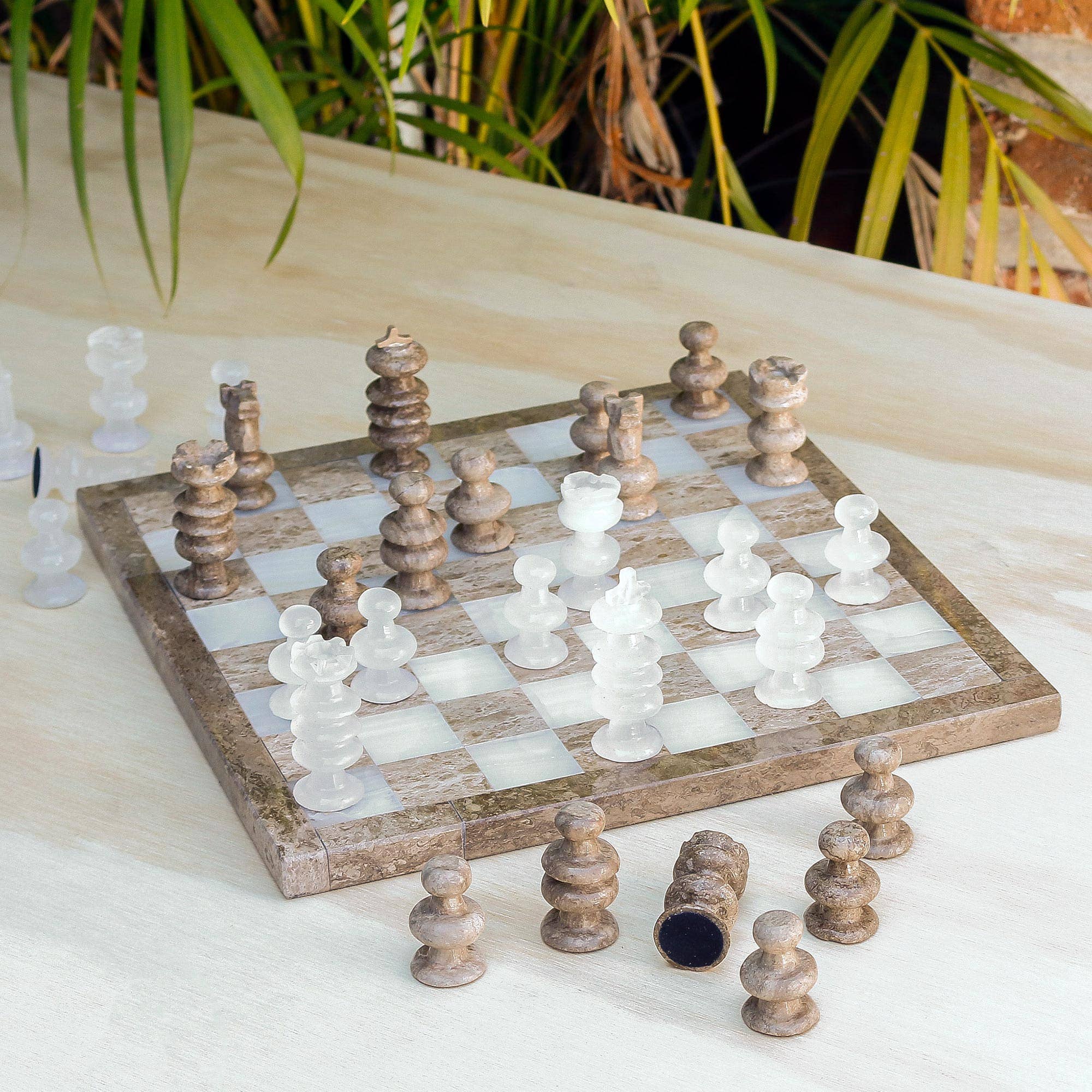 NOVICA - Wholesale Board Game - NOVICA Brown and Ivory Onyx and marble chess set3