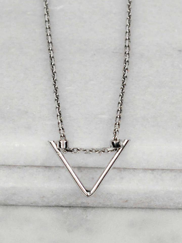 Dalim för wholesale av Maya Light