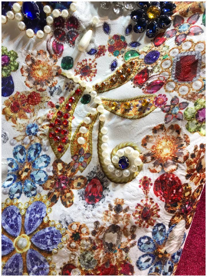 Hvid DR0170 radiant smykkesten A-formet kjole - sommer luksus for engroshandel på Faire7