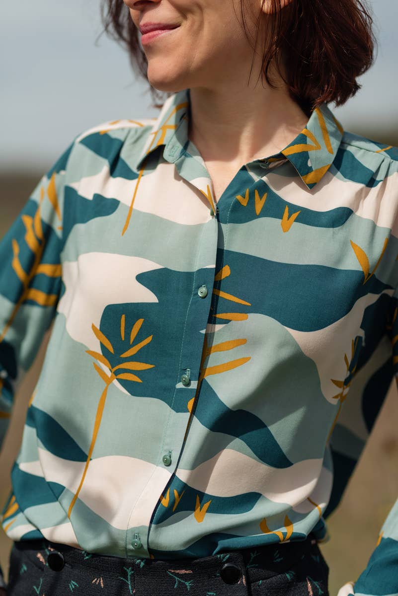 Eglantine et Zoé - Wholesale Fabric - Solis Green Viscose Poplin Fabric1