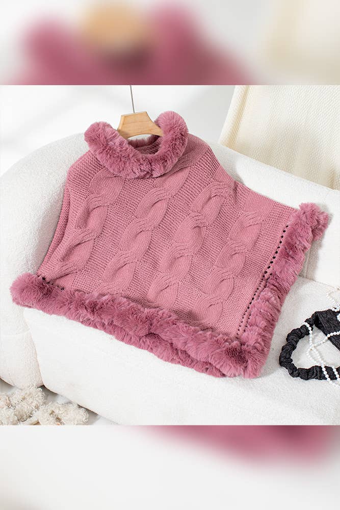 UNISHE - Wholesale Cape - Women's - Faux Fur Collar Chunky Cable Knit Sweater Cape MMY22513