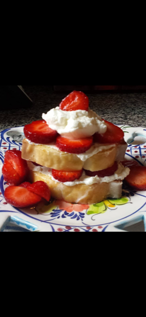 St. Rita's Cakes - Wholesale Cake - Cream Cheese Pound Cake4