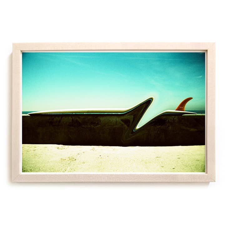 Impression d'art de surf "Zag" Série de surf surréaliste pour la vente par Matthew Allen Art