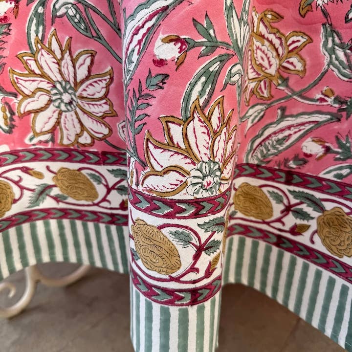Fabricrush - Wholesale Tablecloth - New Candy Pink Indian Hand Block Print Round Tablecloth